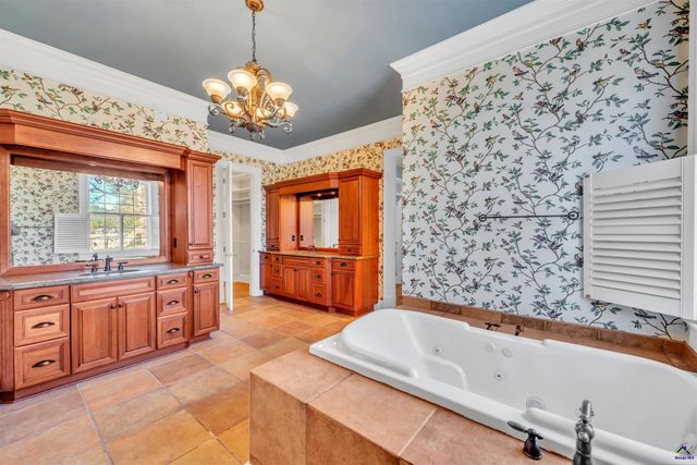 113 Carriage Run, Warner Robins, GA 31088