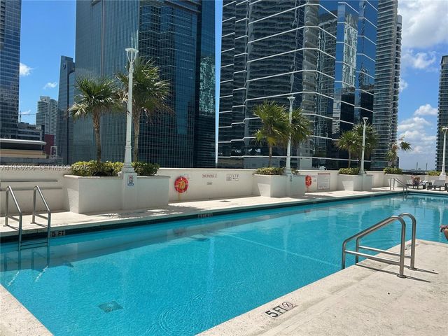 1200 Brickell Bay Dr 3610, Miami, FL 33131