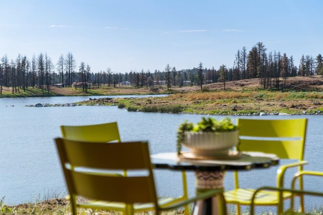 10526 S Medical Lake Rd, Medical Lake, WA 99022