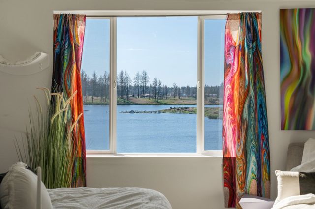 10526 S Medical Lake Rd, Medical Lake, WA 99022