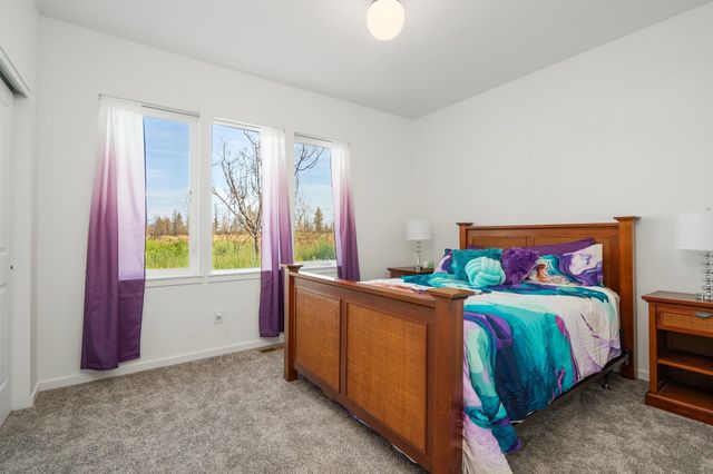 10526 S Medical Lake Rd, Medical Lake, WA 99022