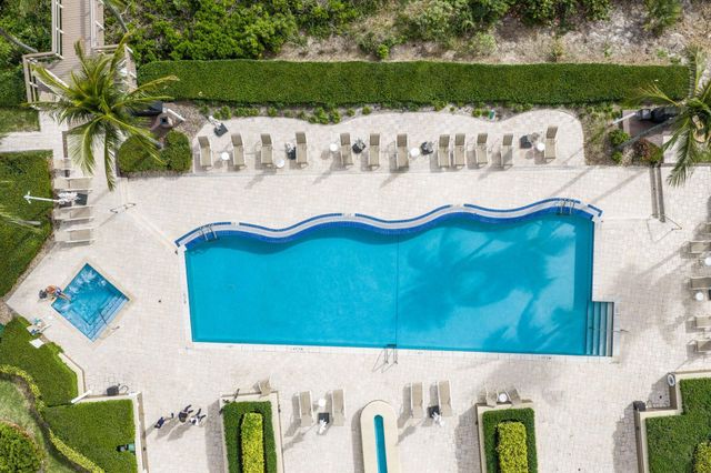 1063 Hillsboro Mile Hillsboro Mile 206, Hillsboro Beach, FL 33062