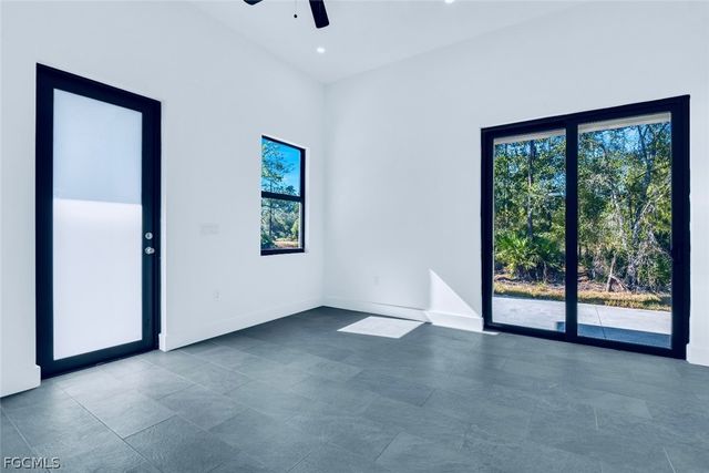 1603 E 14th ST, Lehigh Acres, FL 33972