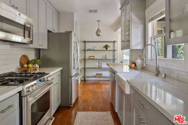 1026 E Orange Grove Boulevard, Pasadena, CA 91104