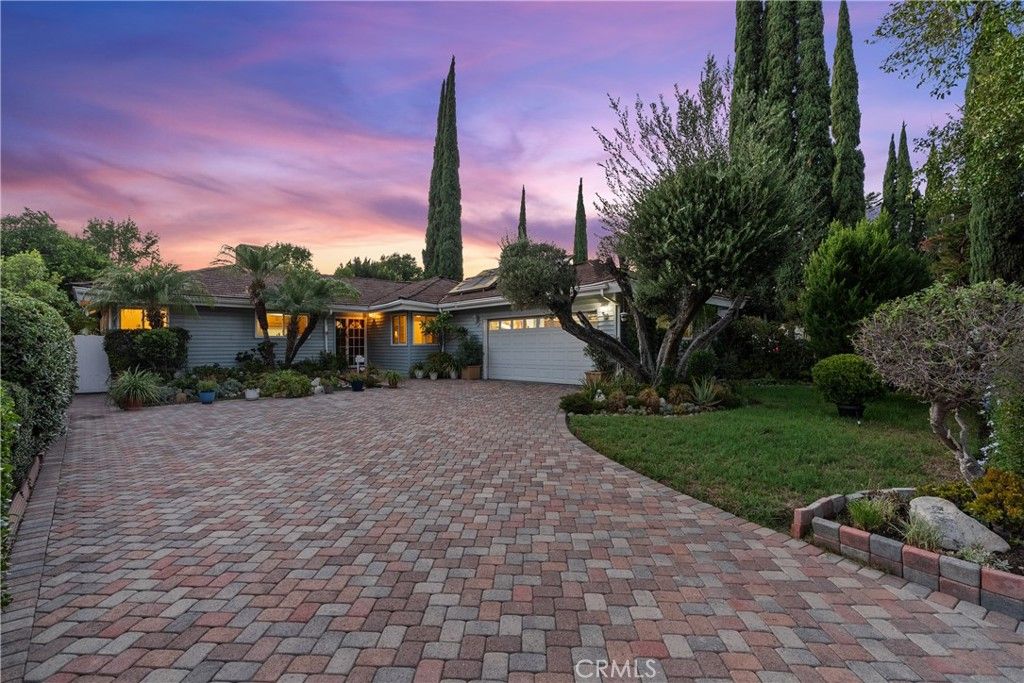 8941 Gloria Avenue, North Hills, CA 91343 — photo 3