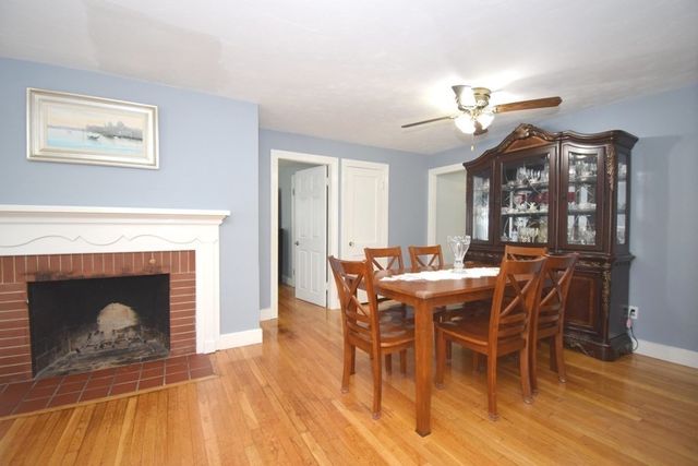 128 South Flag Street, Worcester, MA 01602