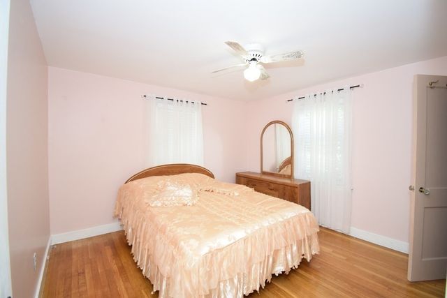 128 South Flag Street, Worcester, MA 01602