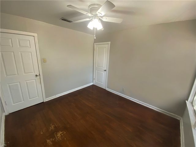 829 E Hoffman Ave, Kingsville, TX 78363