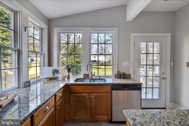 5411 DORCHESTER RD, Richmond, VA 23225