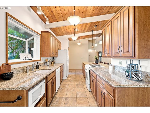 12325 Sw ALBERTA St, Portland, OR 97223