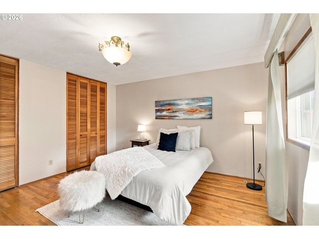 12325 Sw ALBERTA St, Portland, OR 97223