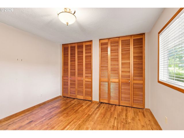 12325 Sw ALBERTA St, Portland, OR 97223