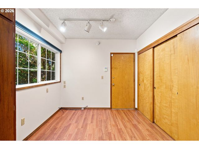 12325 Sw ALBERTA St, Portland, OR 97223