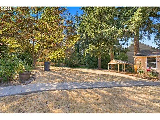 12325 Sw ALBERTA St, Portland, OR 97223