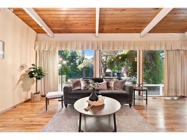 12325 Sw ALBERTA St, Portland, OR 97223