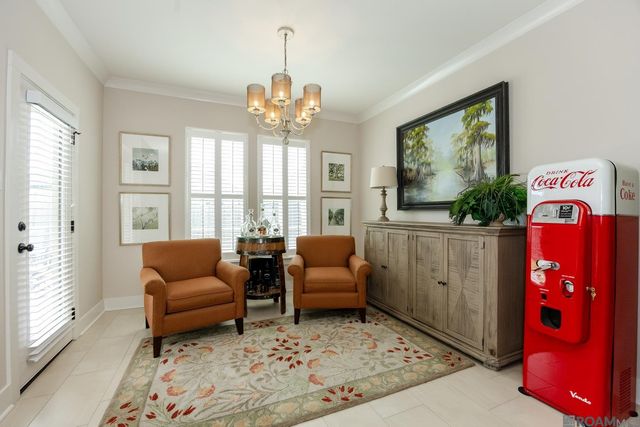 505 Silverbill Ln, Baton Rouge, LA 70810