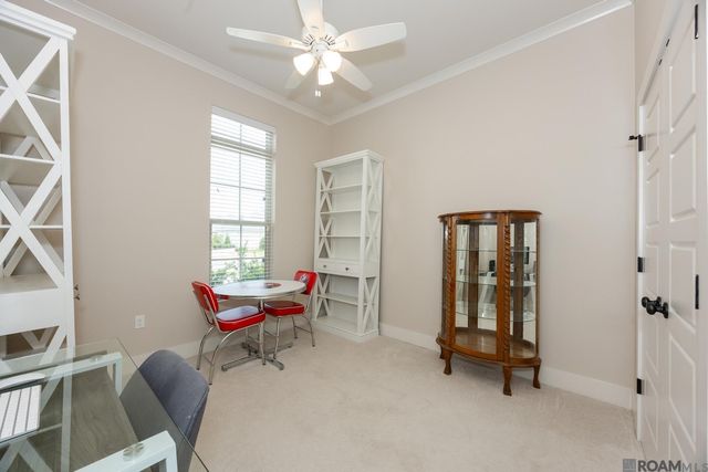 505 Silverbill Ln, Baton Rouge, LA 70810