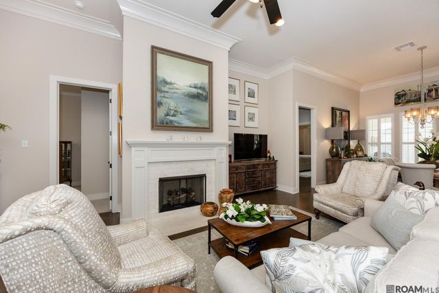 505 Silverbill Ln, Baton Rouge, LA 70810