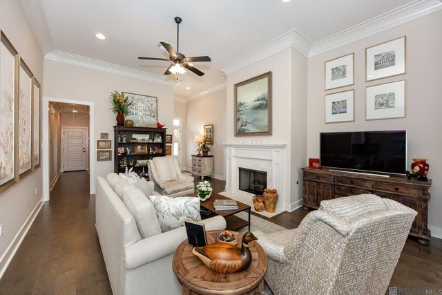 505 Silverbill Ln, Baton Rouge, LA 70810