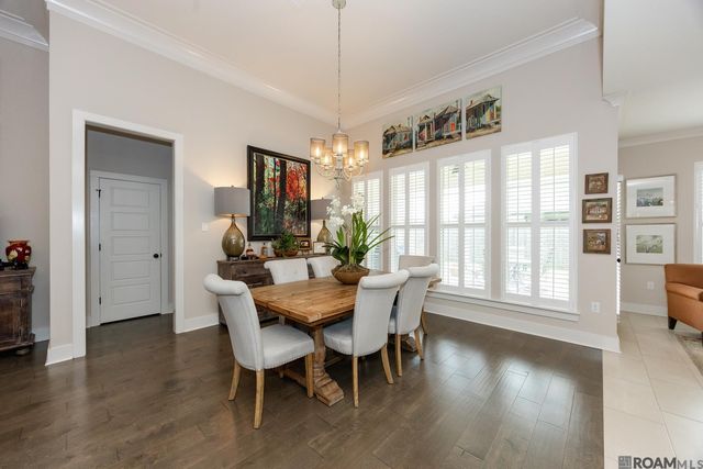 505 Silverbill Ln, Baton Rouge, LA 70810