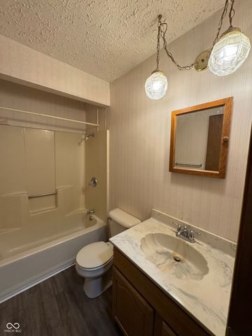 324 W 1st Street, Rushville, IN 46173