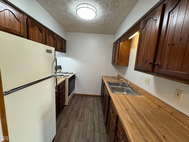 324 W 1st Street, Rushville, IN 46173