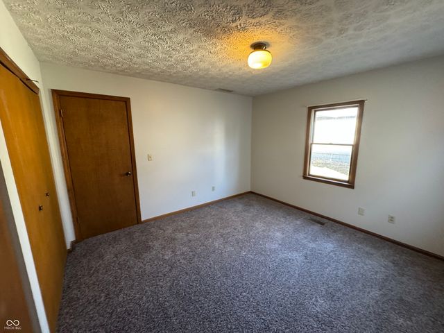 324 W 1st Street, Rushville, IN 46173