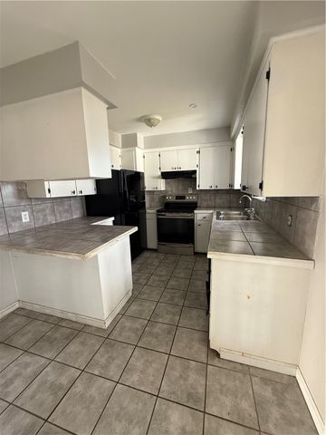 5602 Montgomery Drive, Harrison, AR 72601