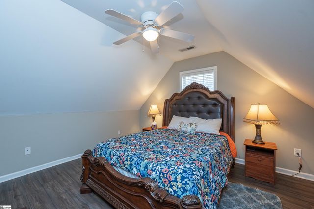 802 Worchester Place, Simpsonville, SC 29680