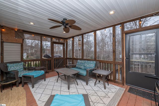 802 Worchester Place, Simpsonville, SC 29680