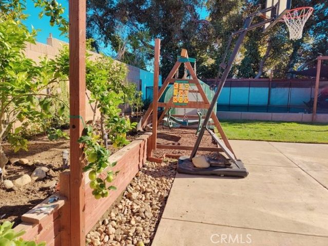 1310 N Erin, Upland, CA 91786