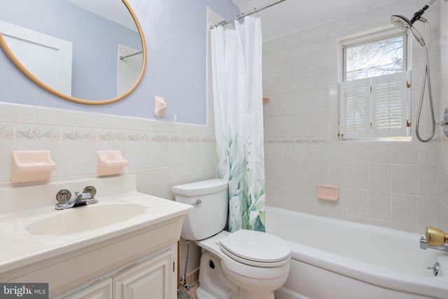 8546 OAKLEIGH RD, Baltimore, MD 21234