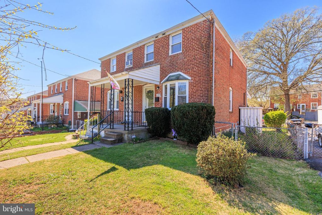 Image 35 of property listing at 8546 OAKLEIGH RD, Baltimore, MD 21234