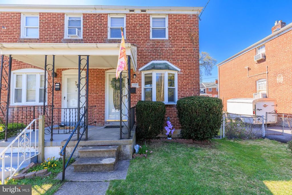 Image 38 of property listing at 8546 OAKLEIGH RD, Baltimore, MD 21234