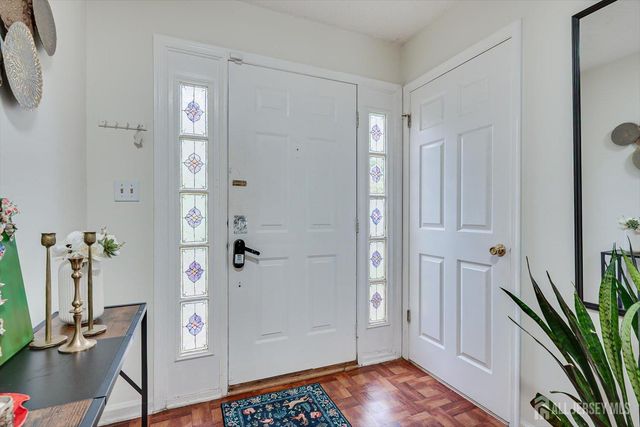 216 Amethyst Way 313, Franklin, NJ 08823