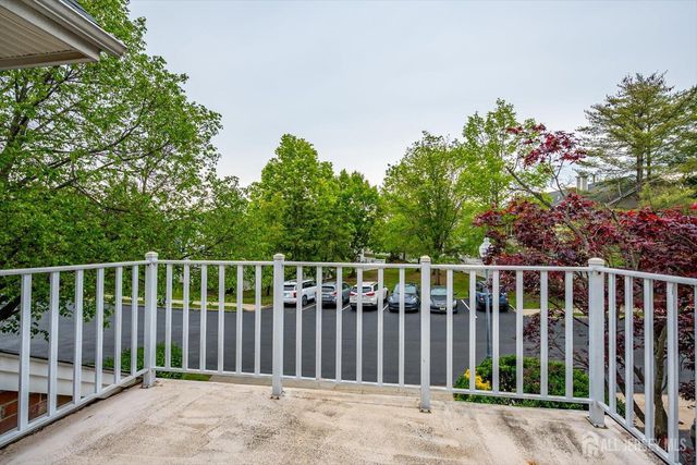 216 Amethyst Way 313, Franklin, NJ 08823