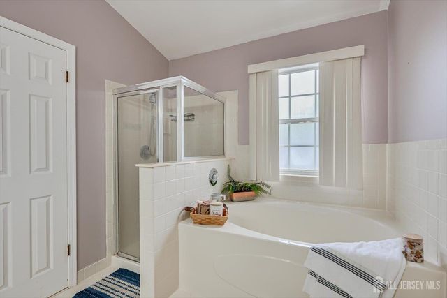 216 Amethyst Way 313, Franklin, NJ 08823