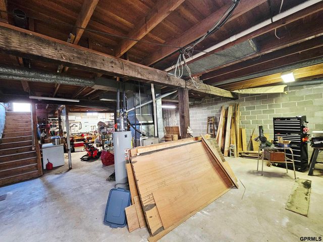 32011 Road J Road, Harvard, NE 68944