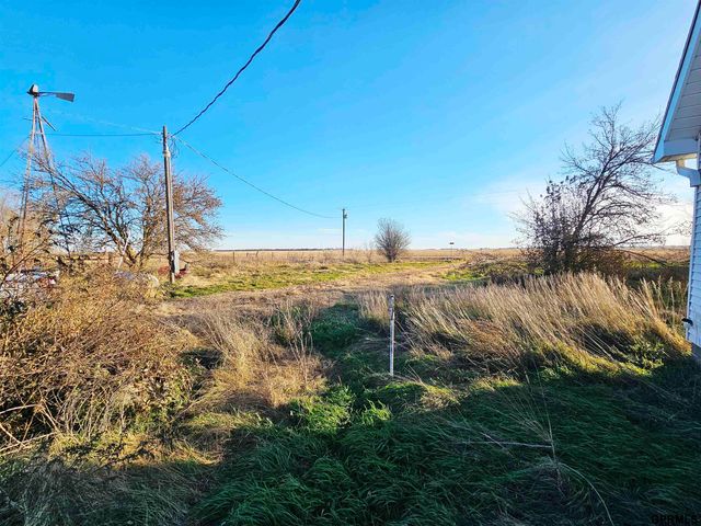 32011 Road J Road, Harvard, NE 68944