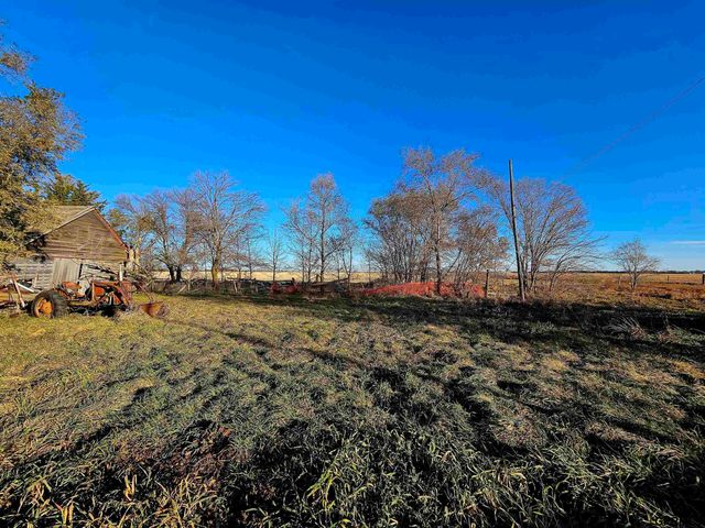 32011 Road J Road, Harvard, NE 68944