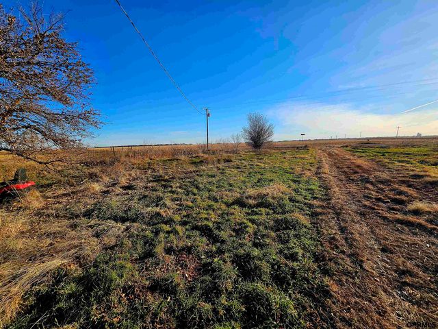 32011 Road J Road, Harvard, NE 68944