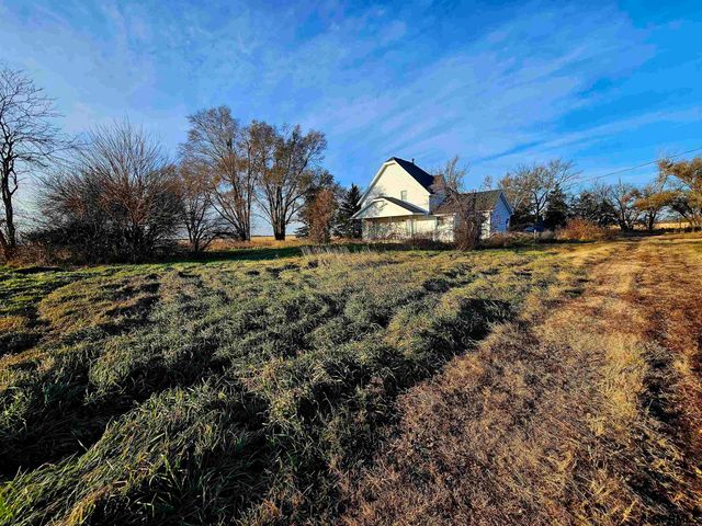 32011 Road J Road, Harvard, NE 68944