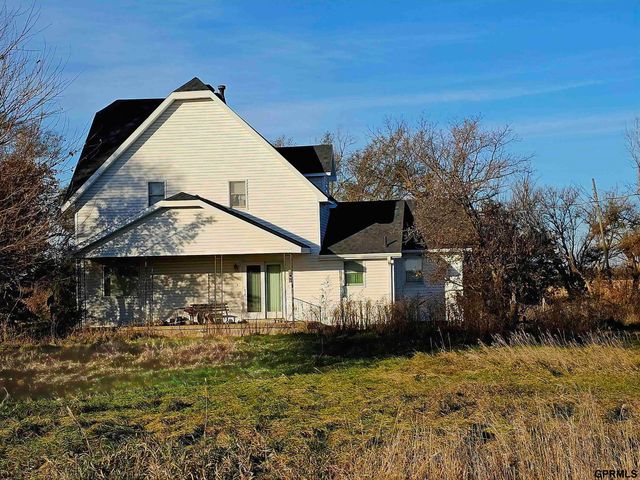 32011 Road J Road, Harvard, NE 68944