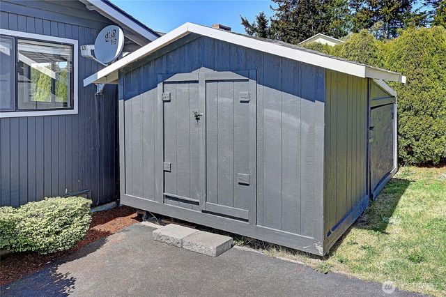 305 Melissa Street, Camano Island, WA 98282