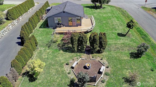 305 Melissa Street, Camano Island, WA 98282