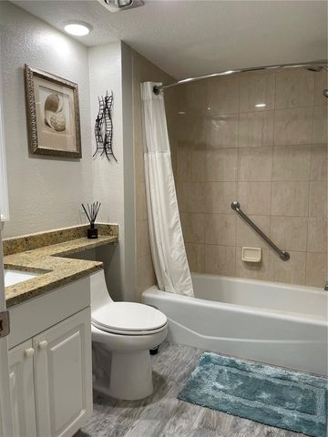 36750 US HIGHWAY 19 N 14-211, Palm Harbor, FL 34683