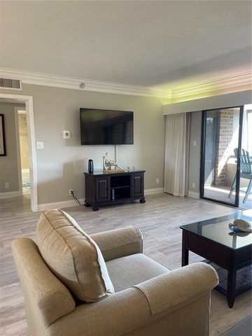 36750 US HIGHWAY 19 N 14-211, Palm Harbor, FL 34683