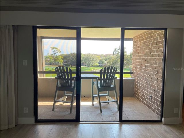 36750 US HIGHWAY 19 N 14-211, Palm Harbor, FL 34683