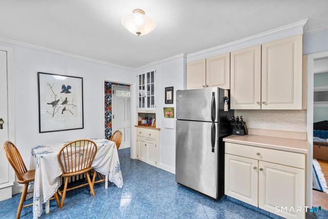65 Deerfield Avenue, Middletown, CT 06457