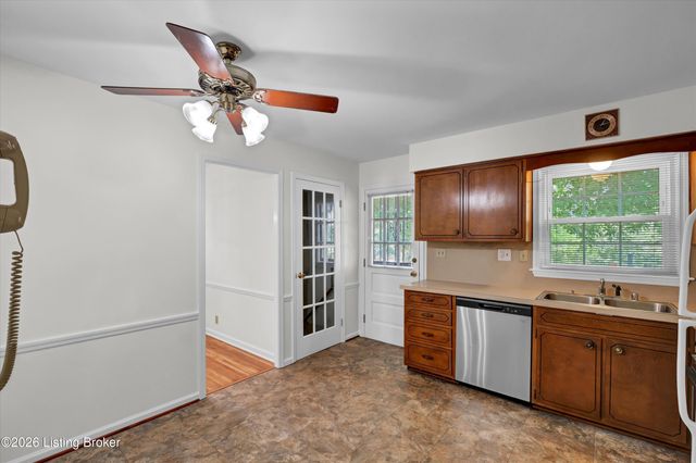 3306 Mid Dale Ln, Louisville, KY 40220